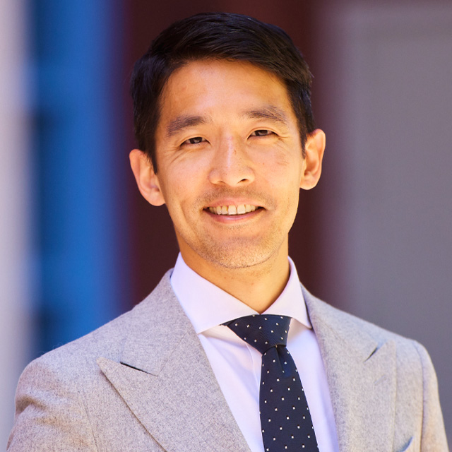 Portrait of Kevin Hwang
